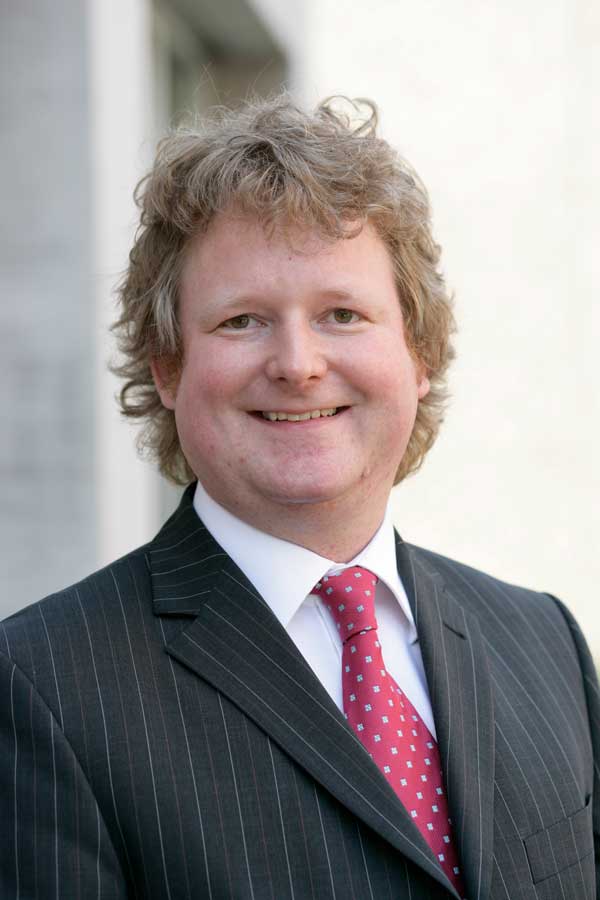 Dr. Claus Hoffmann-Güth